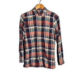 3 for $30! Roots red flannel plaid shirt. Size xs